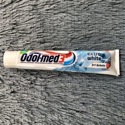 Kem đánh răng Odol med 3 extra white